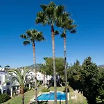 Se - Spacious Modern Townhouse In Nueva Andalucia
