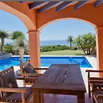 Villa Hoja