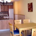 Apartamentos Playamarina