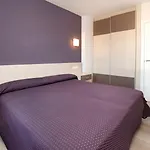 Apartamentos Leo Canela