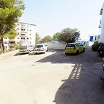 Apartsalou San Jordi