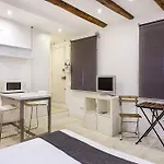 Studio Apartment Carrer Del Torrent De L'Olla