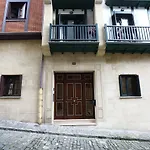Tolosa By Smiling Rentals