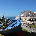 Oasis La Caleta