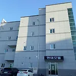 Hyundai Motel