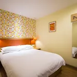 Home Inn Haimen West Renmin Road Stadium