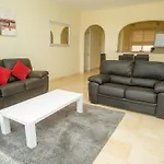 Manilva Gardens B8