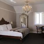 The Kingsman Boutique Hotel