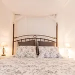 Chalet Sancti Petri