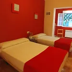 Cudillero Hostel Frente Palacio-Museo Selgas