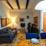 Dortoka Apartment By Hello Homes Sitges