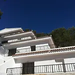 Apartamentos Agora Atalayas