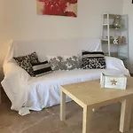 T&H Center Family Apartment