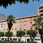 Peris Y Valero Flat