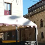 Hotel Torrebillela