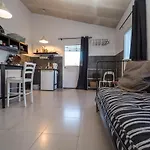 La Vega Studios