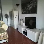 Apartament Muralla By Hauzify