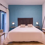 Malaga Central Suites