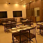 Hotel Safari Lodge