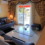 Spacious 3 Bedroom 2Nd Line Beach Apartment Marbella Center