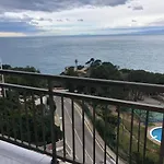 Farus Mar Apartamento