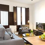 Singularstays Marina