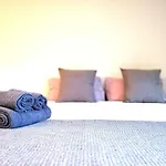Mazi Apartments Suite