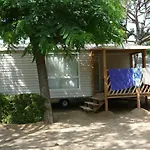 Camping Sunissim El Pla De Mar By Locatour