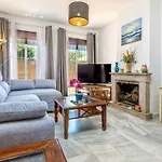 Beachfront Townhouse Beatriz By Rafleys