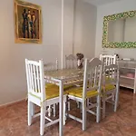 Los Cristianos, Nirvana Apartamento