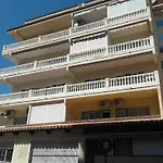 Apartamento En Segunda Linea De Playa