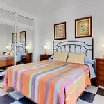 Villa Media Legua