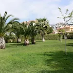 Apartamentos Hibiscus 3000