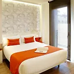 Apartments Hostemplo Suites