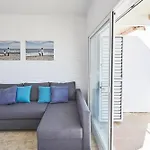 Casa Petit Bateau Be My Guest Castelldefels