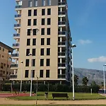 Apartamentos Acropolis 3000