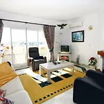 Cozy Apartment In Calahonda With Wifi