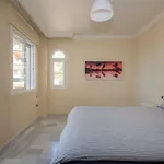 Downtown Seaview Apartment