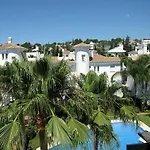 Apartamentos Y Casas Serinamar Marbella