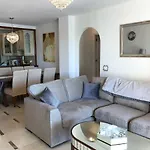 Casa Belmonte 2Bed 2Bath Garden Apartment