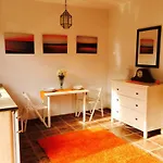The House Of Oranges