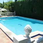 Villa Mare Bed & Breakfast