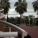Acapulco III Marina Dor