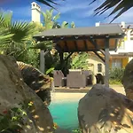 Villa En Primera Linea