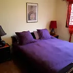 Private Room In Bungalow Miraverde