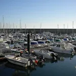 Apartamento Villa De Rota - Vista Mar, 135M2, Terraza, Sat Tv Y Mas