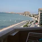 Residencial Isla Grosa