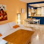 Apartamento Con Encanto Junto A La Playa Y En El Centro Del Pueblo