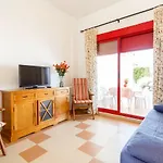 Bonito Apartamento En Campo De Golf Con Piscina