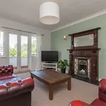 Knockhill Court